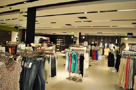 灌阳商场里的店面怎么装修？